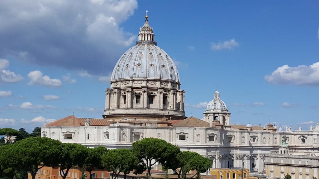 Hotel Pope'S Bridge Roma Esterno foto